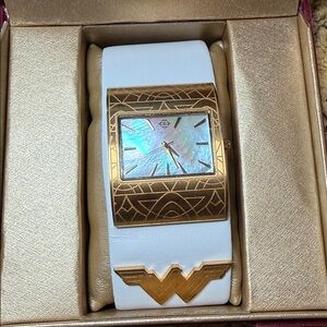 ✨ Nanette Lepore Gold & White Women’s Watch – Wonder Woman Edition ✨
